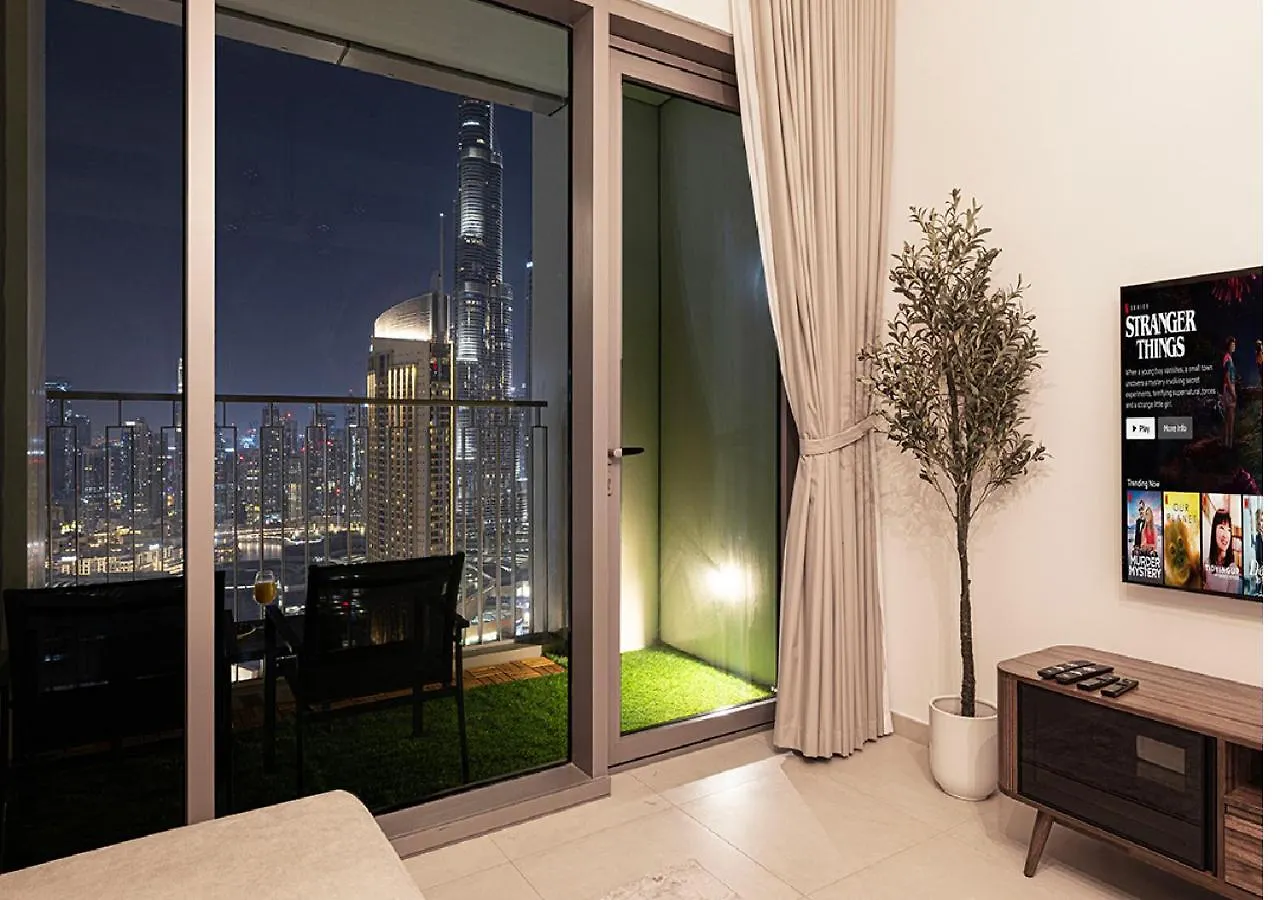 Downtown Burj Khalifa View 2Br Apartment Ντουμπάι